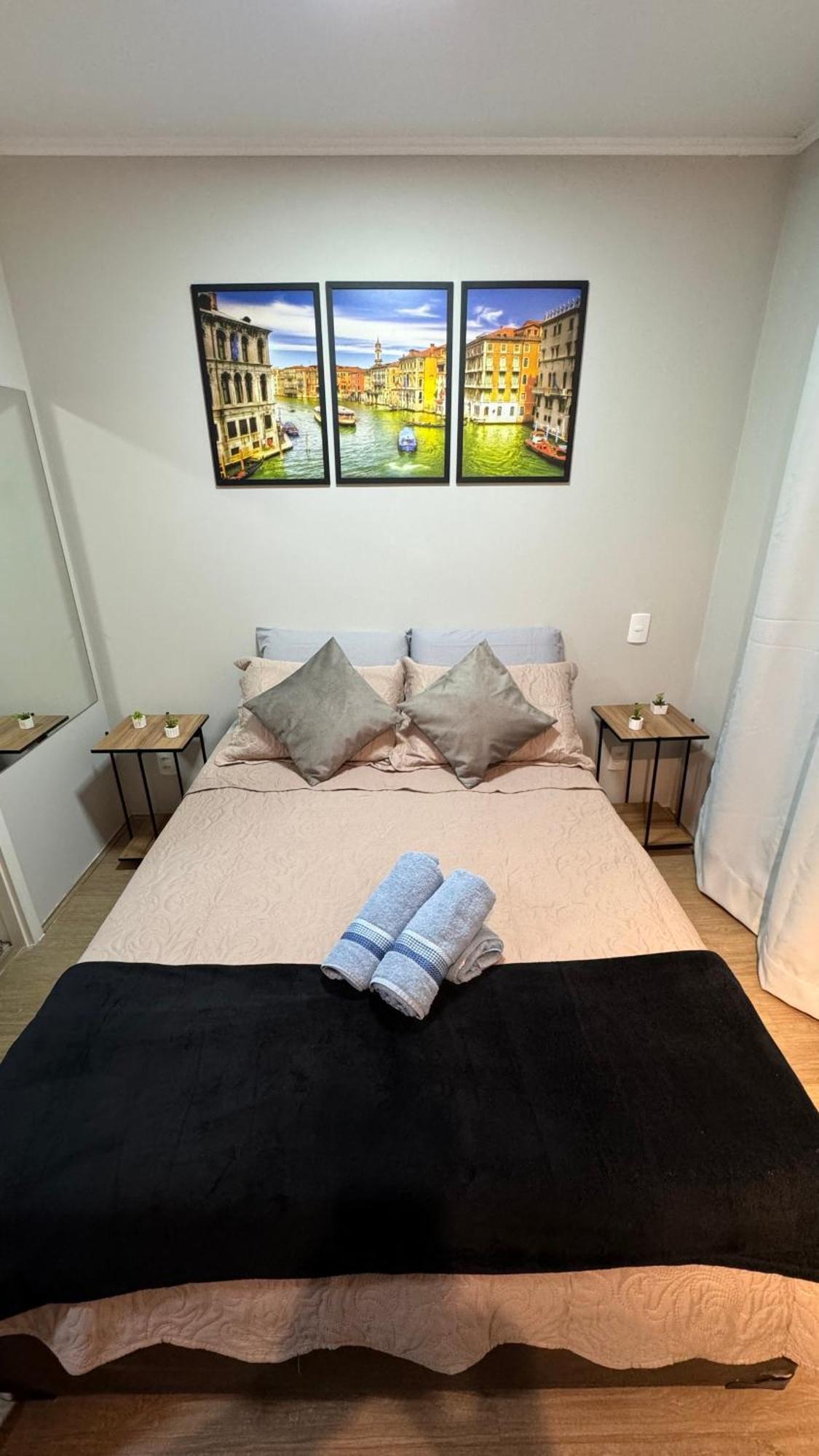 Veneza Prox Metro Bras, Feirinha Madrugada, 25 Marco, Templo Salomao Apartamento *